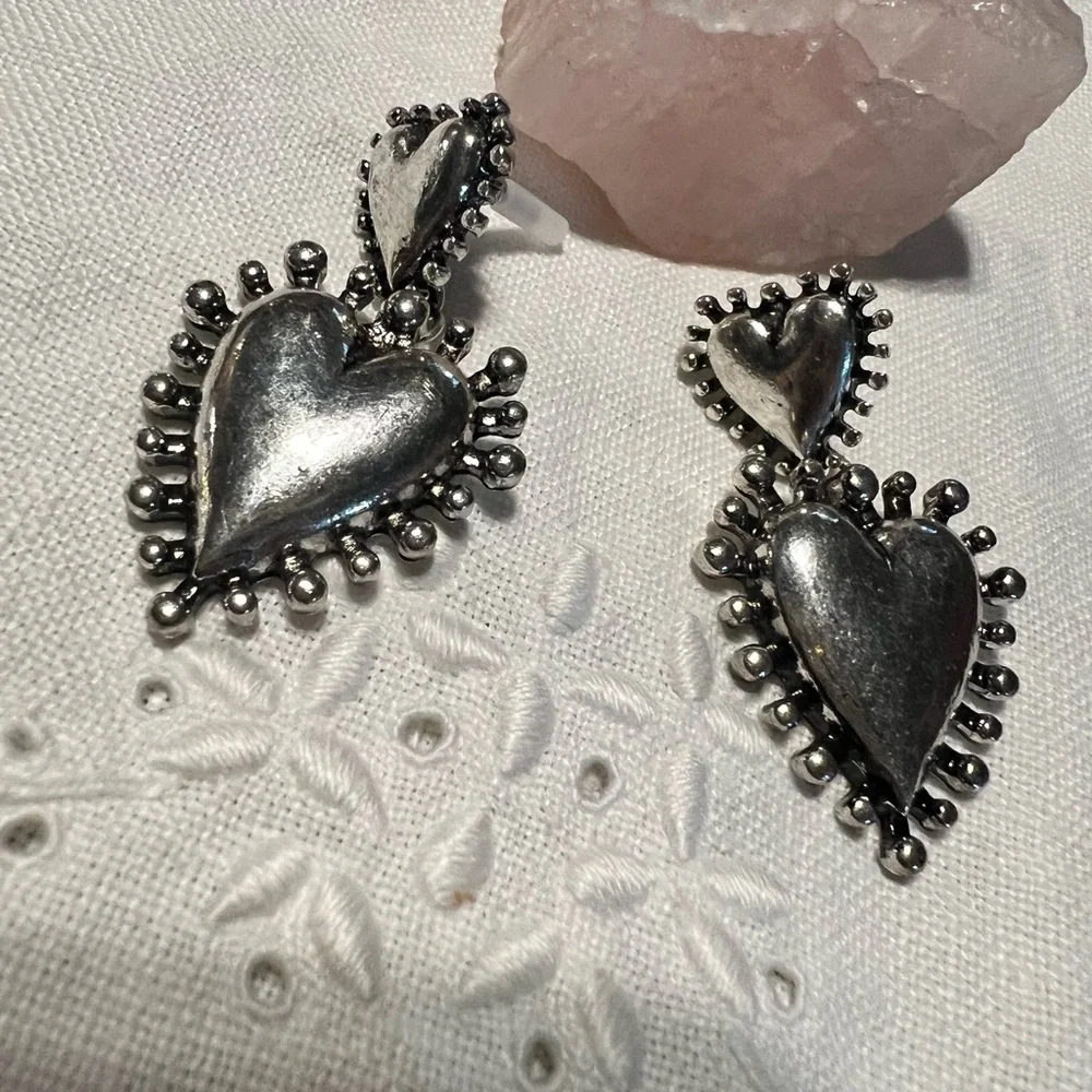 🆕 heart ♥️ silver plated‎ earrings